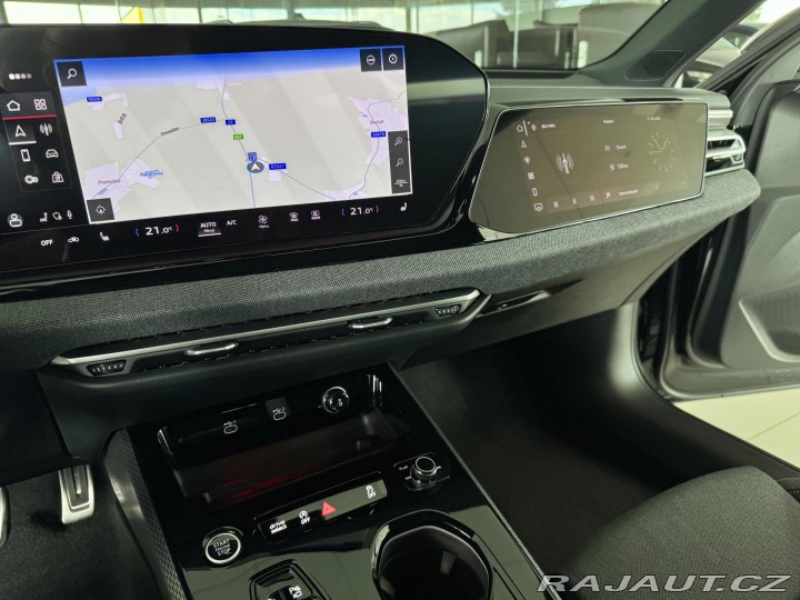 Audi A5 TFSI 150kW*S-LINE*REZERVA 2025