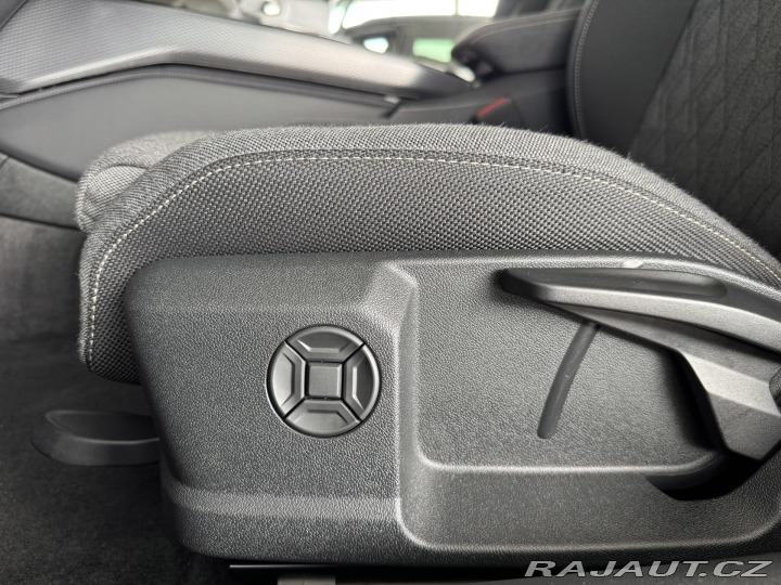 Audi A5 TFSI 150kW*S-LINE*REZERVA 2025