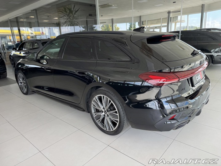 Audi A5 TFSI 150kW*S-LINE*REZERVA 2025