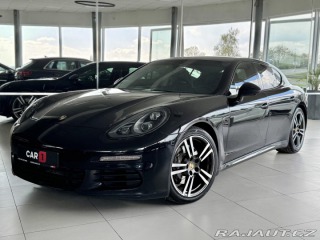 Porsche Panamera Diesel*221kW*Chrono*Webas 2015