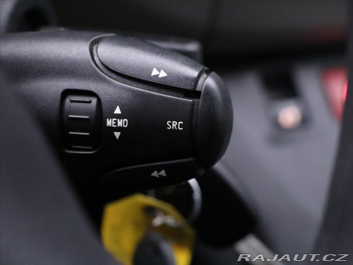 Peugeot Partner Tepee 1,6 VTI 88kW Family Panor 2012