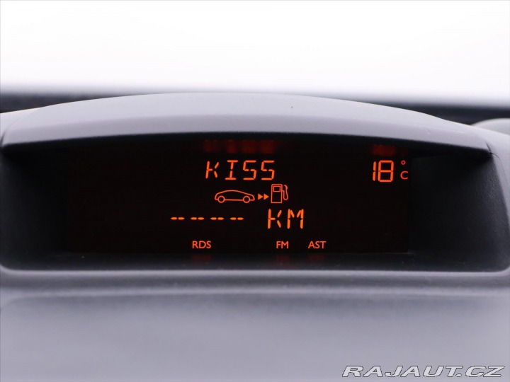 Peugeot Partner Tepee 1,6 VTI 88kW Family Panor 2012