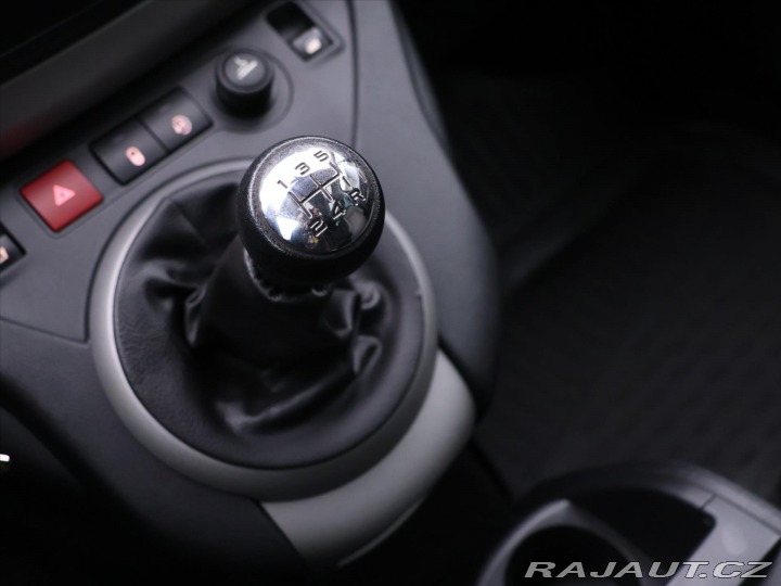 Peugeot Partner Tepee 1,6 VTI 88kW Family Panor 2012