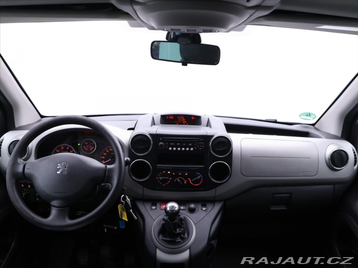 Peugeot Partner Tepee 1,6 VTI 88kW Family Panor 2012