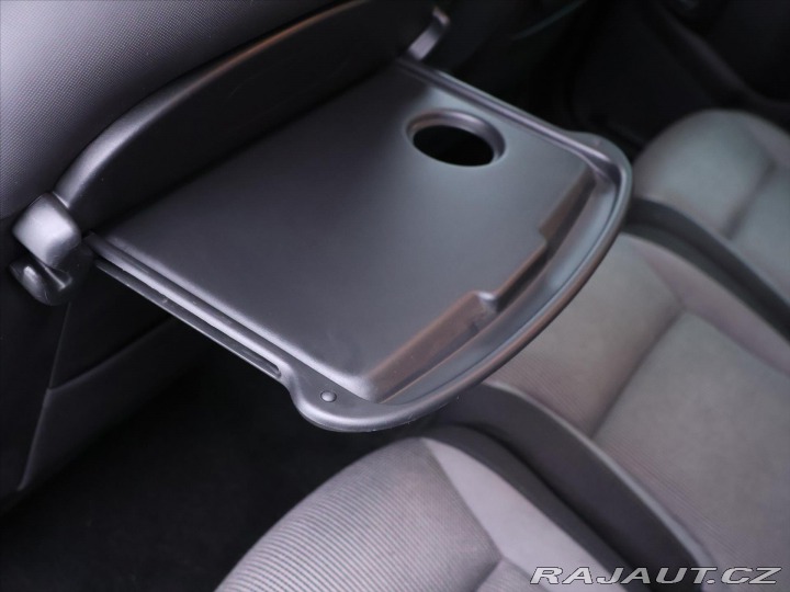 Peugeot Partner Tepee 1,6 VTI 88kW Family Panor 2012