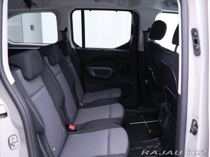 Toyota ProAce City Verso 1,2 T 81kW CZ Family 7-Mí 2021