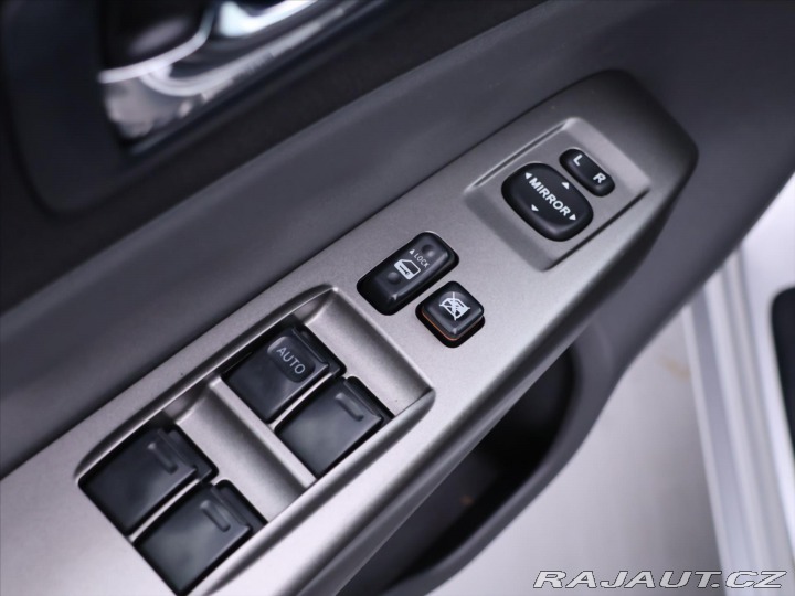 Toyota Prius 1,5 57kW Klima Hybrid 2006