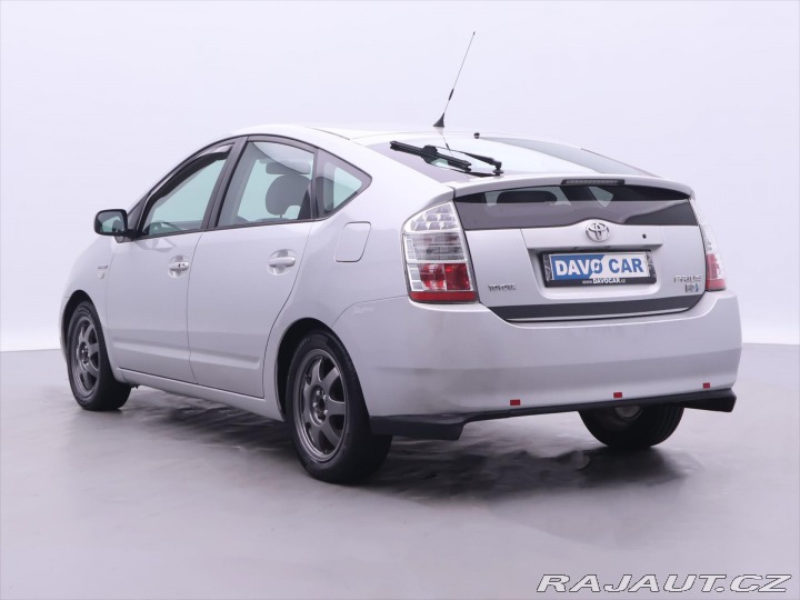 Toyota Prius 1,5 57kW Klima Hybrid Nov 2006