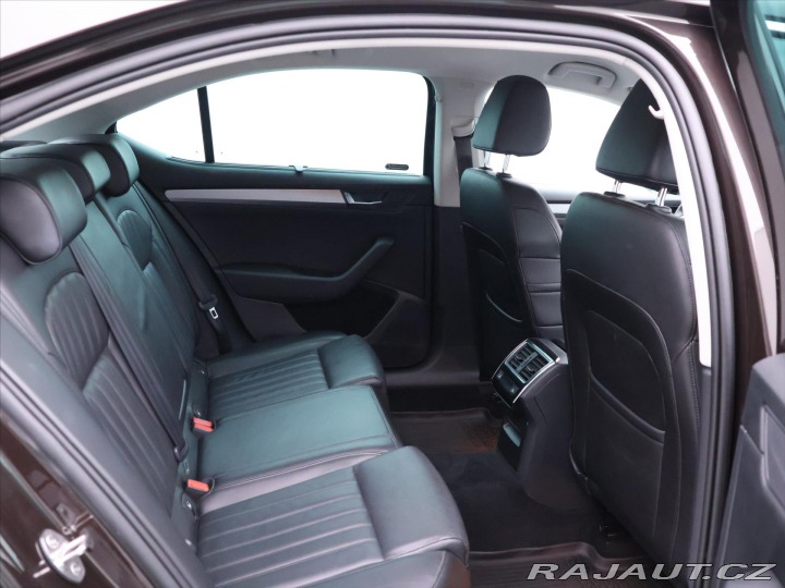 Škoda Superb 2,0 TDI 110kW DSG Style P 2016