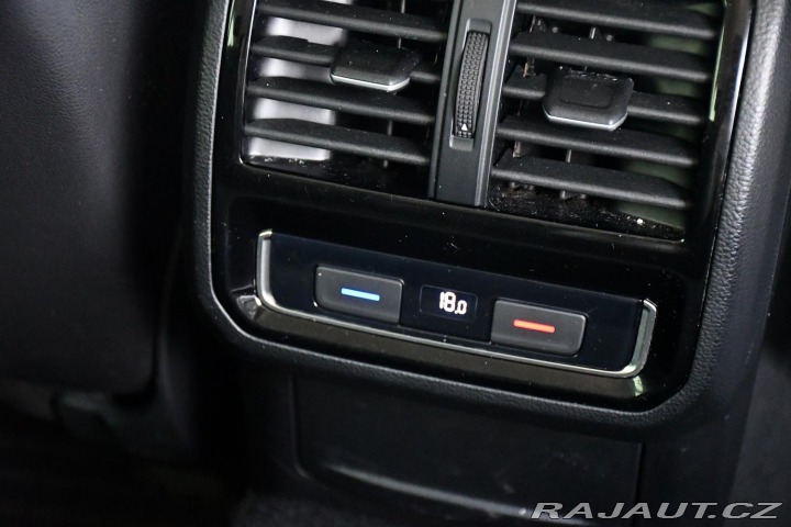 Volkswagen Passat 2.0TDi HIGHLINE DSG ACC Č 2019