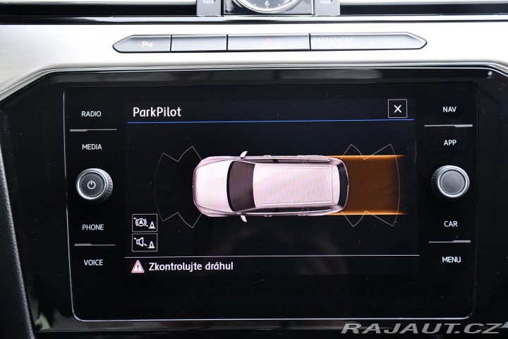 Volkswagen Passat 2.0TDi HIGHLINE DSG ACC Č 2019