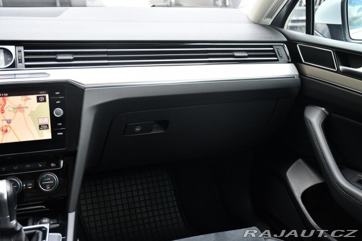 Volkswagen Passat 2.0TDi HIGHLINE DSG ACC Č 2019