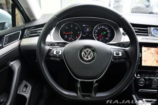 Volkswagen Passat 2.0TDi HIGHLINE DSG ACC Č 2019