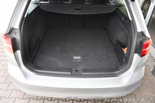 Volkswagen Passat 2.0TDi HIGHLINE DSG ACC Č 2019