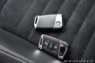 Volkswagen Passat 2.0TDi HIGHLINE DSG ACC Č 2019