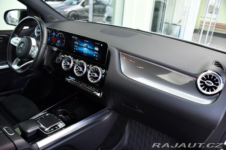 Mercedes-Benz B 220d AMG K360°PANO ČR 2019