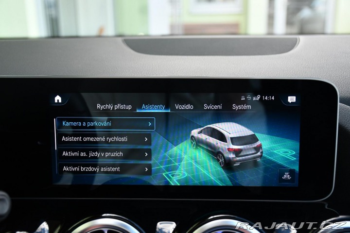 Mercedes-Benz B 220d AMG K360°PANO ČR 2019