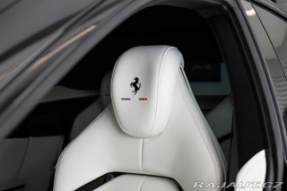 Ferrari Purosangue Pano/LIFT/Masáž/Ventilace 2026