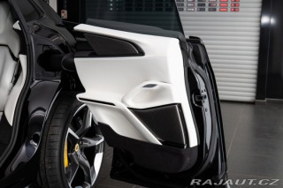 Ferrari Purosangue Pano/LIFT/Masáž/Ventilace 2026