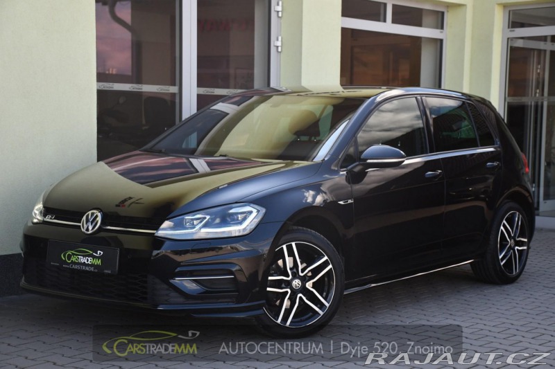 Volkswagen Golf 1.4TSi R-LINE