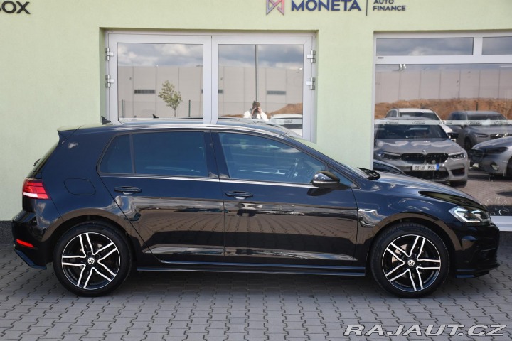 Volkswagen Golf 1.4TSi DSG R-LINE ČR 2017