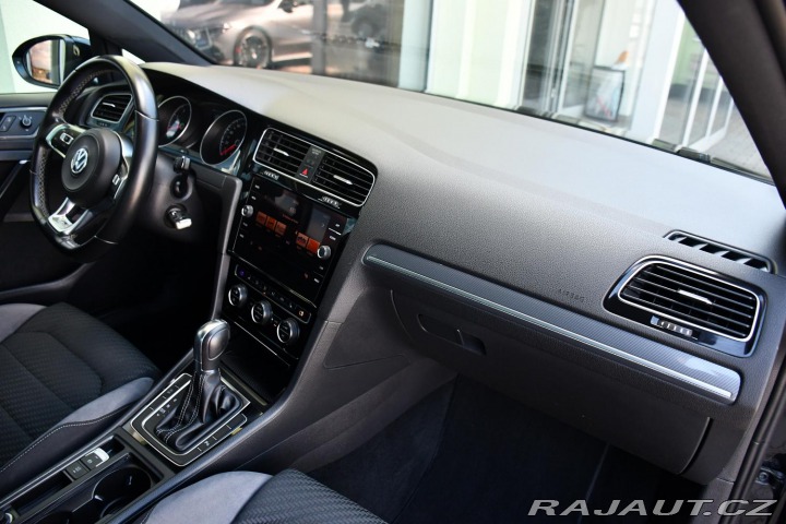 Volkswagen Golf 1.4TSi DSG R-LINE 2017