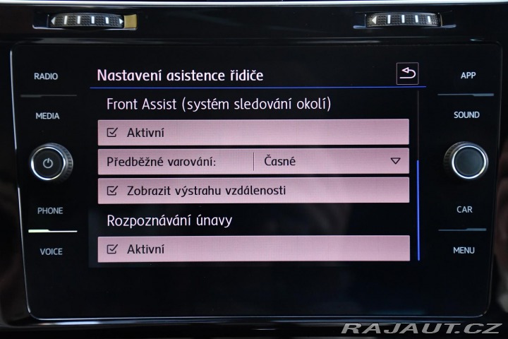 Volkswagen Golf 1.4TSi DSG R-LINE ČR 2017