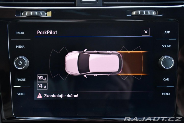 Volkswagen Golf 1.4TSi DSG R-LINE ČR 2017