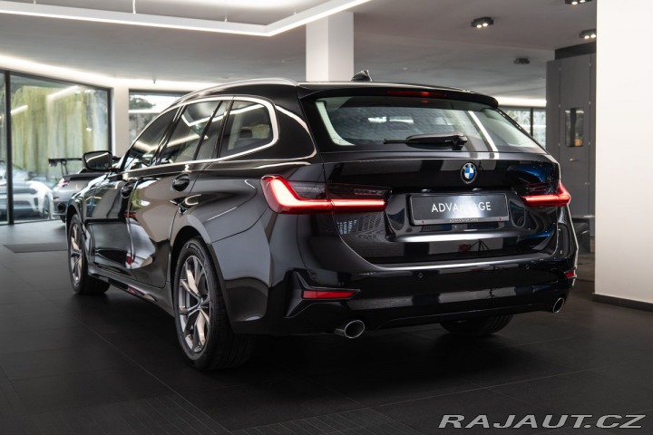 BMW 3 d Touring Manuál 2022