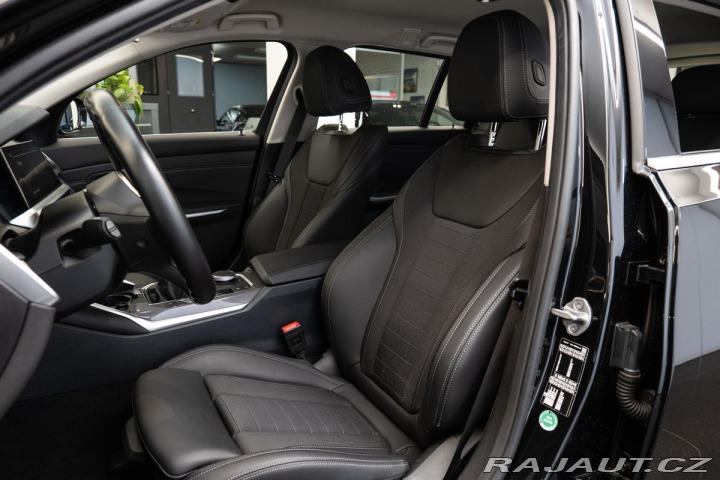 BMW 3 d Touring Manuál 2022