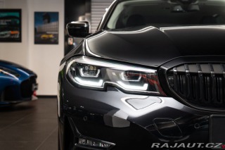 BMW 3 d Touring Manuál 2022