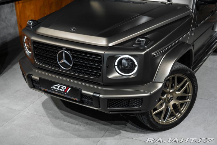 Mercedes-Benz G  2023