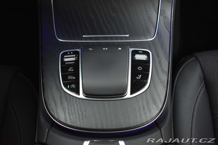 Mercedes-Benz E E 200 4MATIC*AVANTGARDE*Č 2022