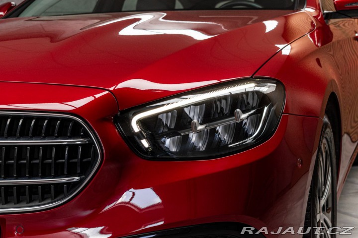 Mercedes-Benz E E 200 4MATIC*AVANTGARDE*Č 2022