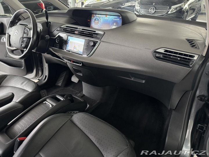 Citroën Grand C4 Picasso 2,0HDi AUT*Masáže*REZERVA 2015