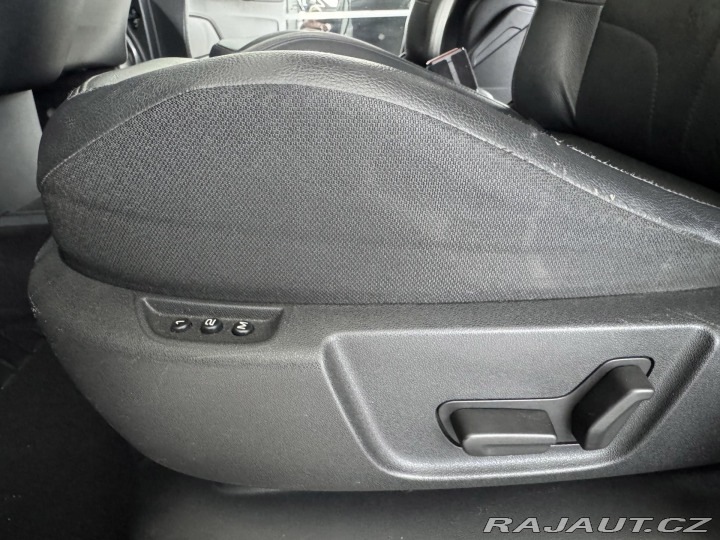 Citroën Grand C4 Picasso 2,0HDi AUT*Masáže*REZERVA 2015