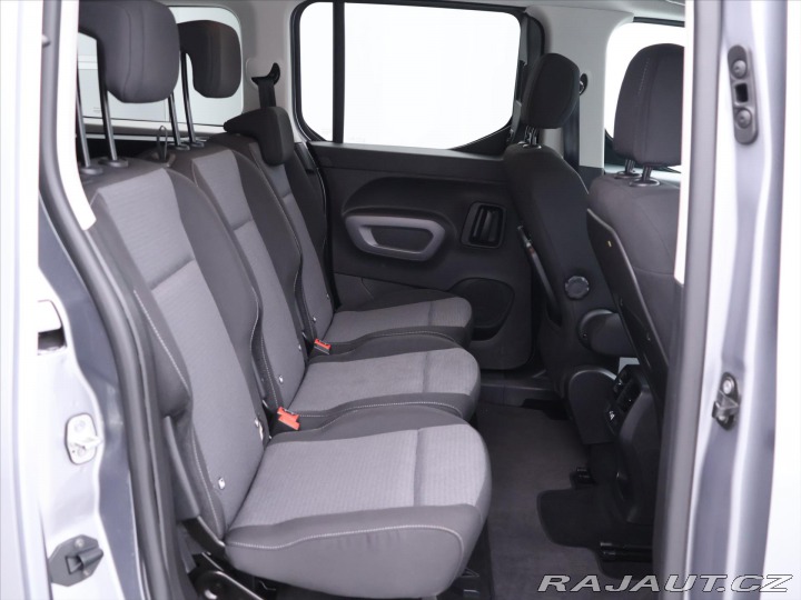 Toyota ProAce City Verso 1,5 D-4D 130k CZ Family 7 2024