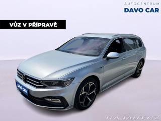 Volkswagen Passat 2.0 TDI DSG R-LINE Matrix