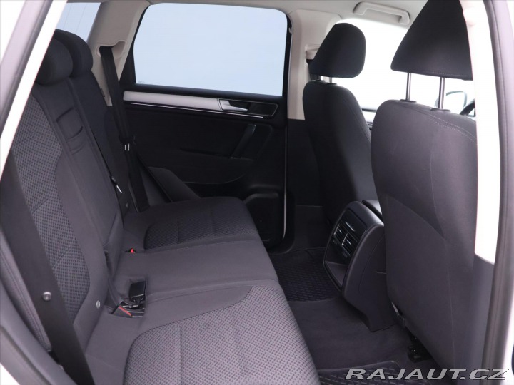 Volkswagen Touareg 3,0 TDI 193kW 4x4  Tažné 2017