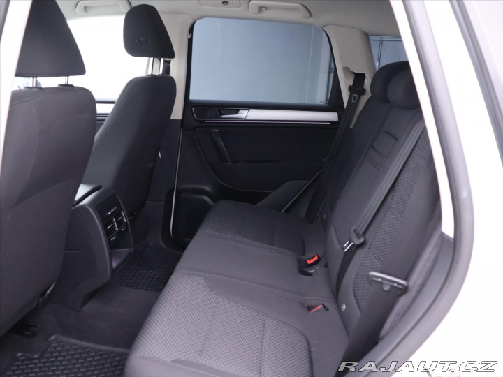Volkswagen Touareg 3,0 TDI 193kW 4x4  Tažné 2017