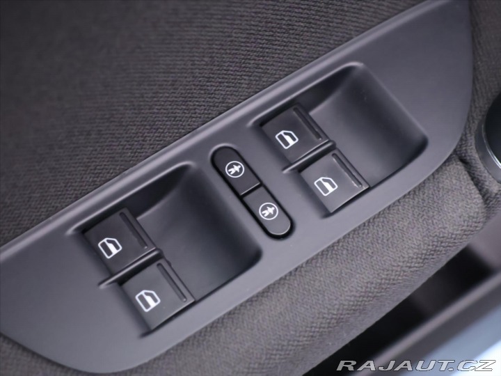 Volkswagen Touareg 3,0 TDI 193kW 4x4  Tažné 2017