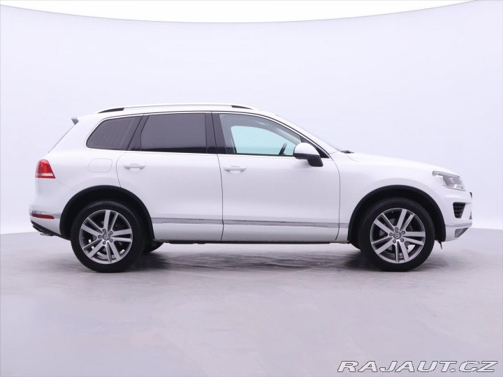Volkswagen Touareg 3,0 TDI 193kW 4x4  Tažné 2017
