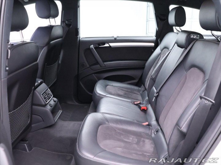 Audi Q7 3,0 TDI 180kW S-LINE CZ 7 2011