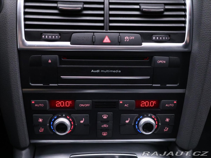 Audi Q7 3,0 TDI 180kW S-LINE CZ 7 2011