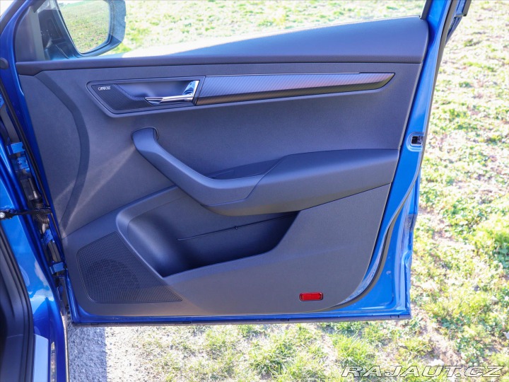 Škoda Karoq 1,5 TSi Sportline DSG 1.M 2025