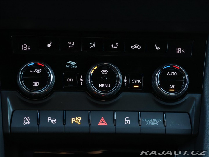 Škoda Karoq 2,0 TDI 4x4 DSG Sportline 2025