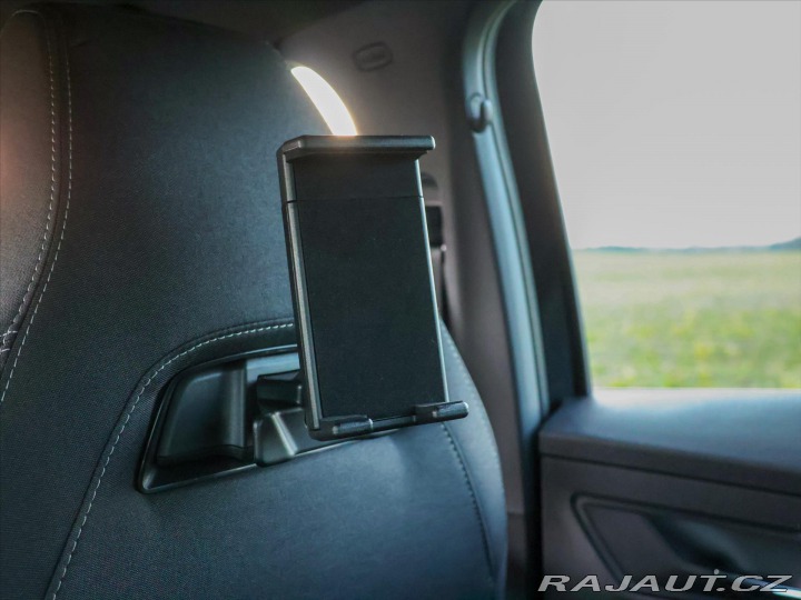 Škoda Karoq 2,0 TDI 4x4 DSG Sportline 2025