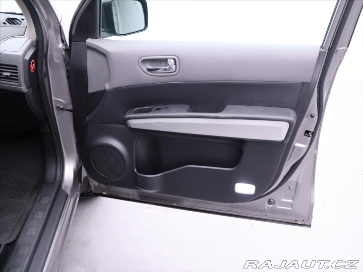 Nissan X-Trail 2,0 DCI 110kW 4x4 Klima T 2009