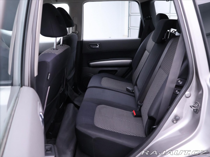 Nissan X-Trail 2,0 DCI 110kW 4x4 Klima T 2009