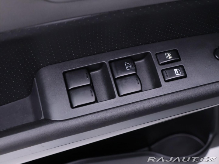 Nissan X-Trail 2,0 DCI 110kW 4x4 Klima T 2009